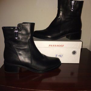 Passaggi Ankle Boots